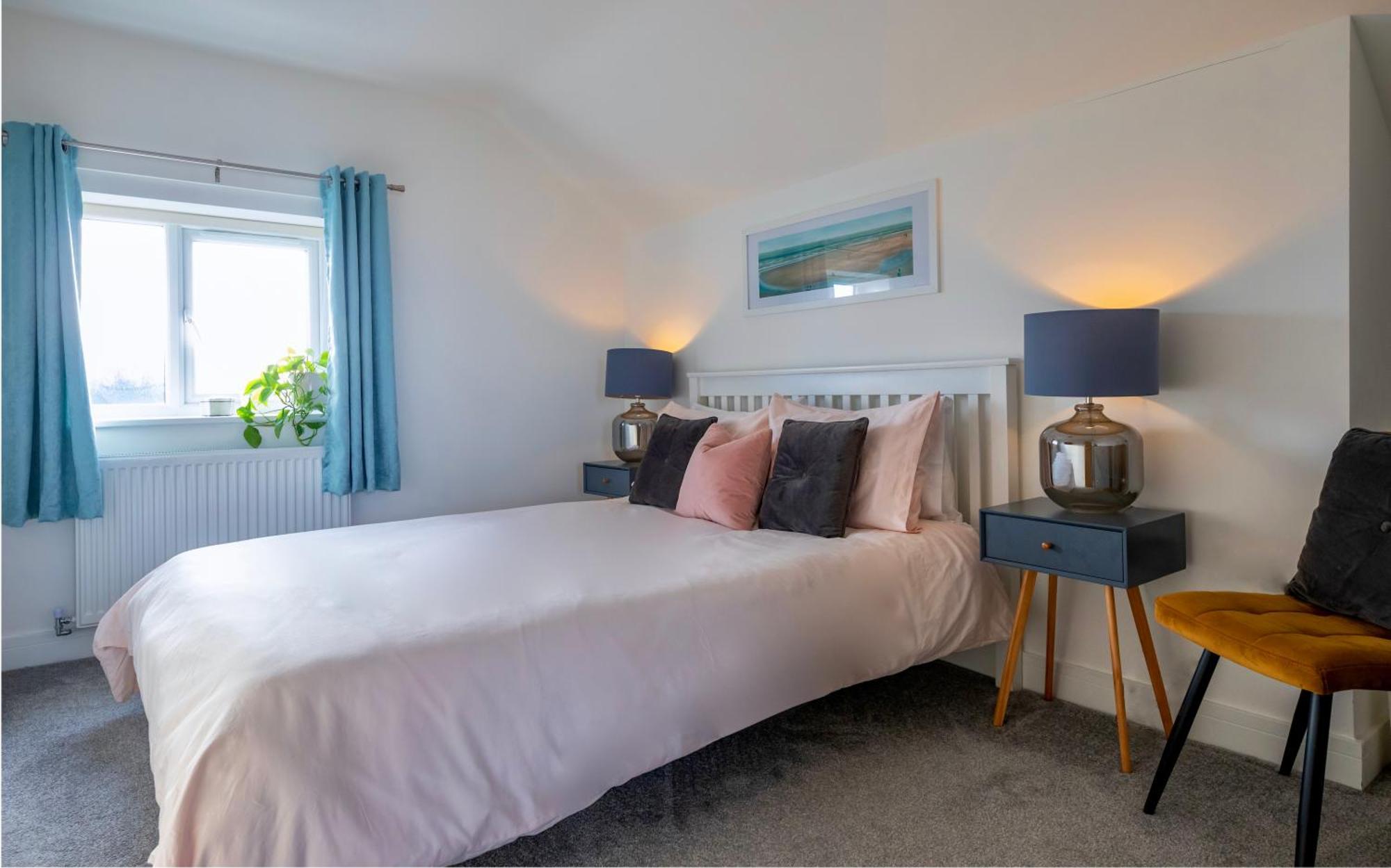The Beach House With Balcony North Wales Kinmel Bay Экстерьер фото